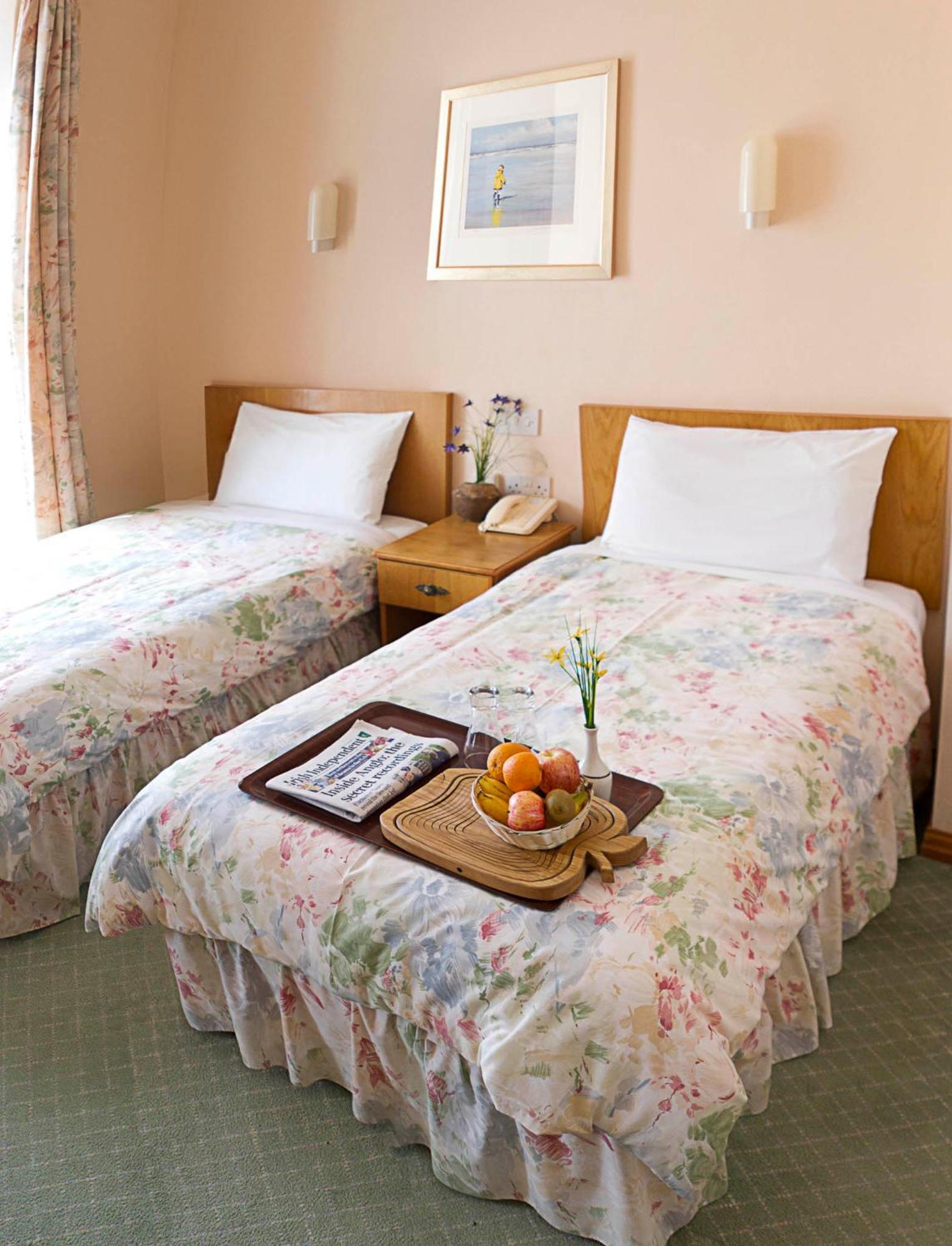 ליסדונורנה Rathbaun Hotel מראה חיצוני תמונה