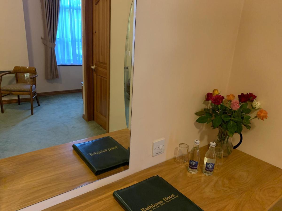 ליסדונורנה Rathbaun Hotel מראה חיצוני תמונה